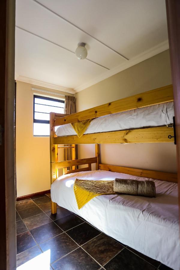 Oppieplaas Country Estate Villa Haga Haga ภายนอก รูปภาพ